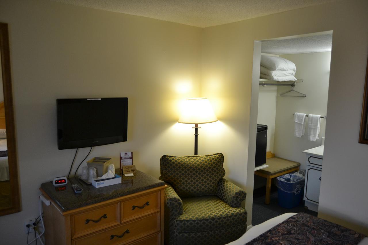 The Ship Motel Alexandria Bay Bagian luar foto