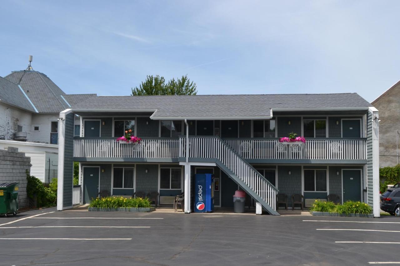 The Ship Motel Alexandria Bay Bagian luar foto
